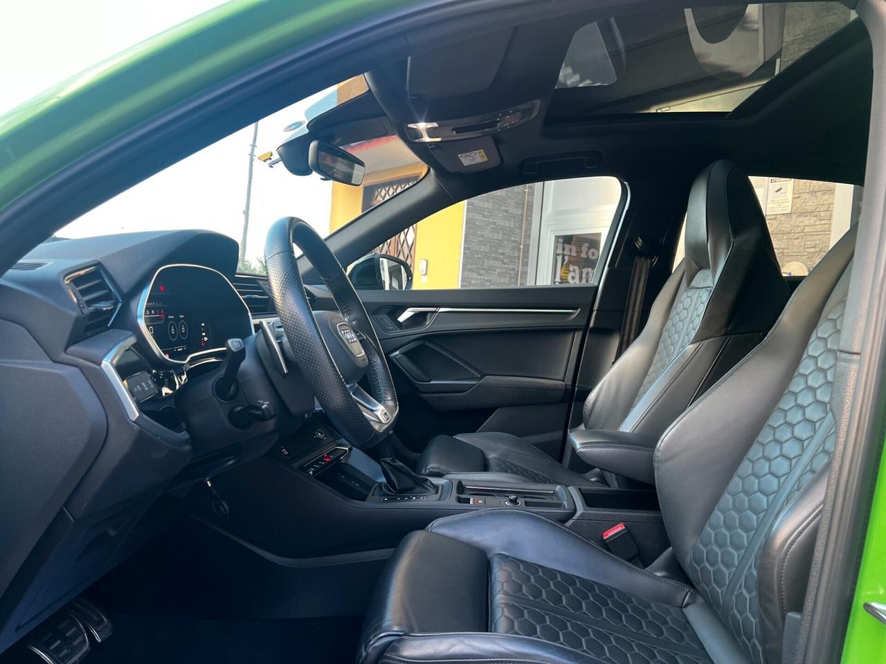 Audi RSQ3 SPB- 2.5 TFSI 400 CV QUATTRO-TETTO-2022