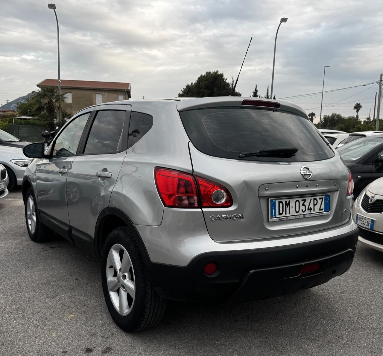 Nissan Qashqai 2.0 dCi DPF 4WD Tekna