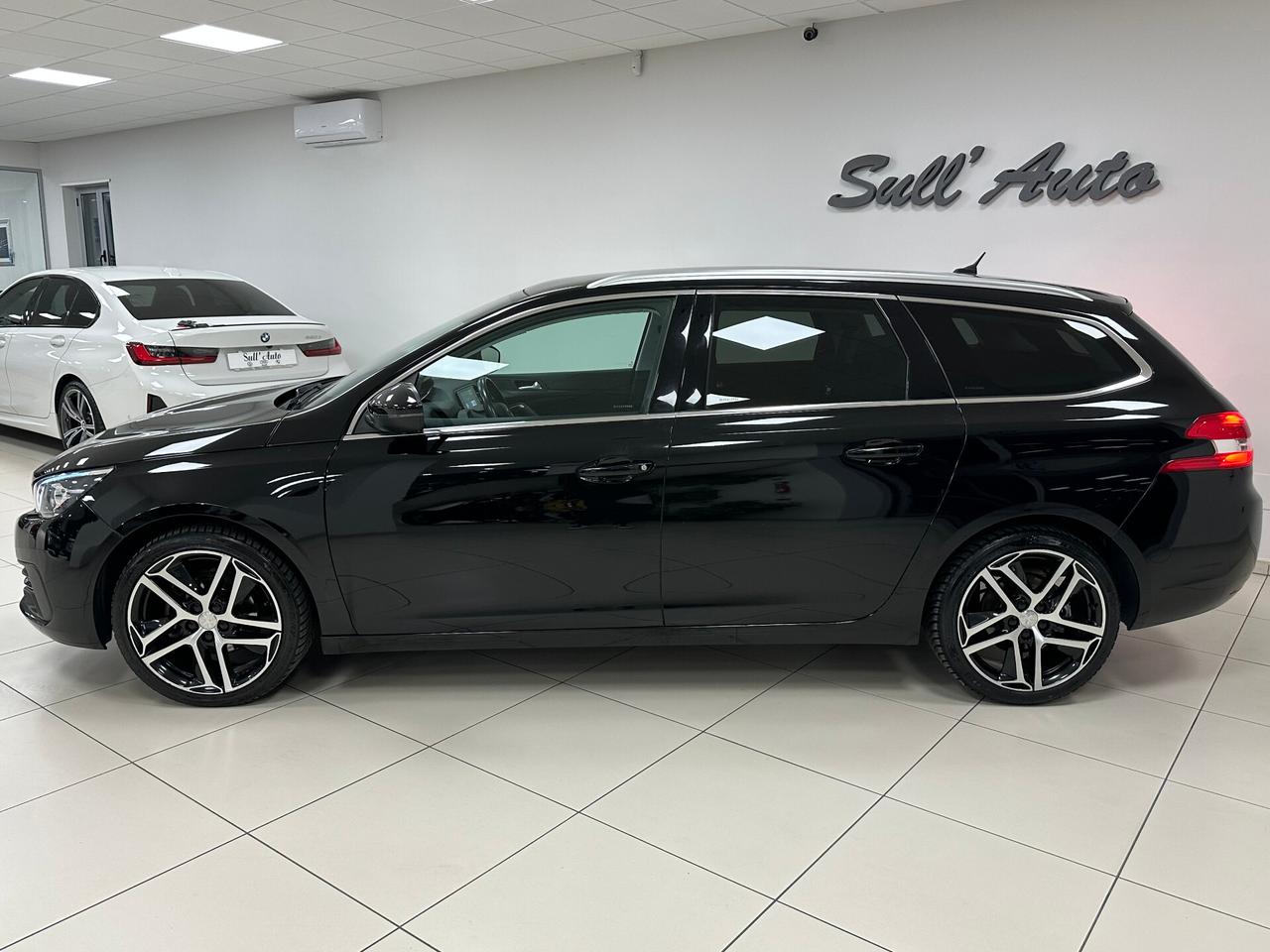 Peugeot 308 BlueHDi 120 S&S SW Allure - 2018