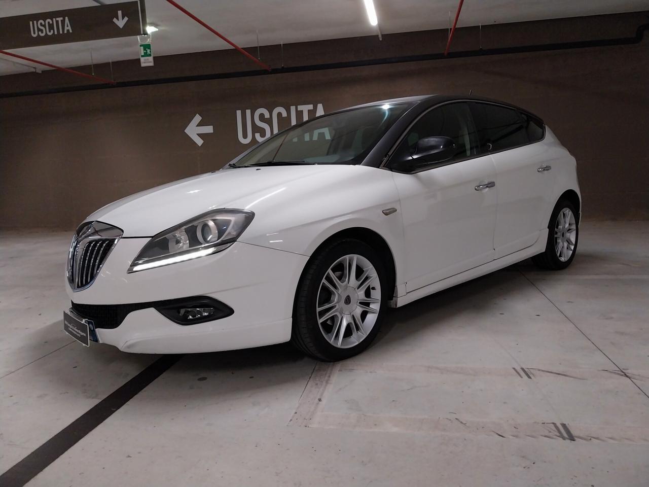 Lancia Delta 1.6 MJT DPF Platinum - ok neopatentati