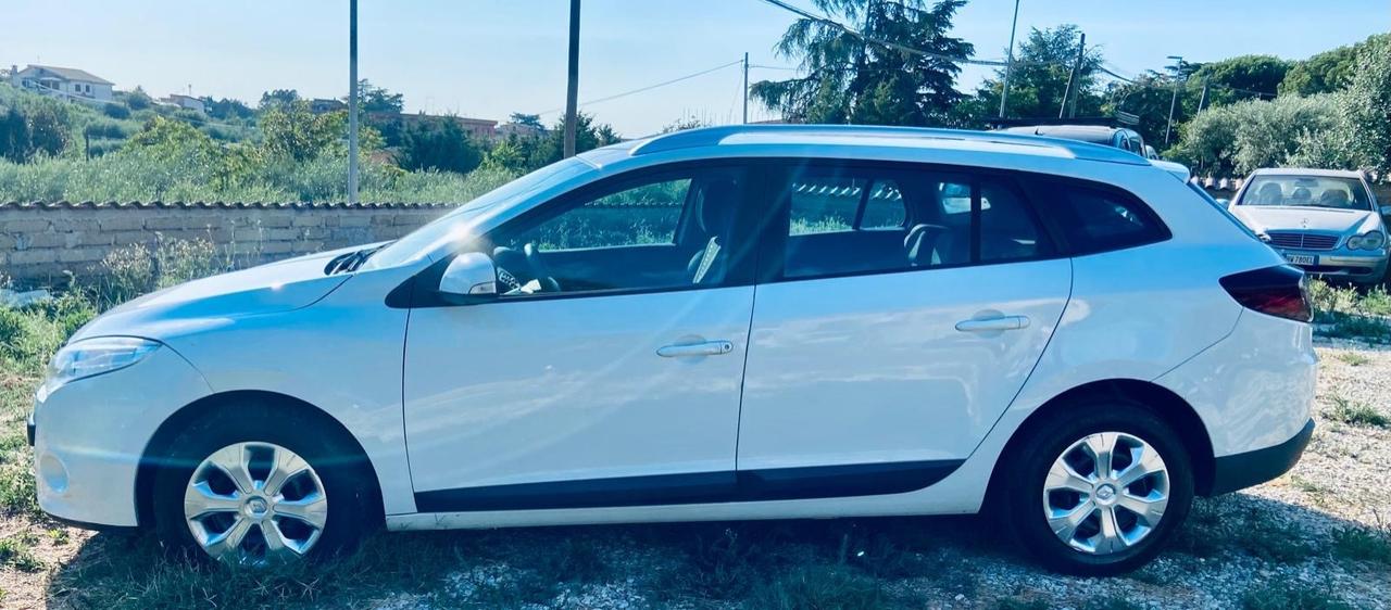 Renault Megane Mégane 1.5 dCi 110CV SporTour Dynamique