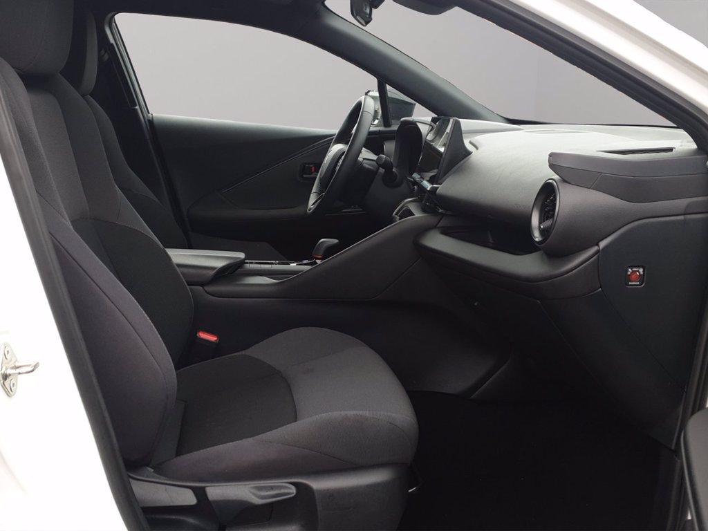 TOYOTA C-hr 2.0 hev trend fwd e-cvt del 2024