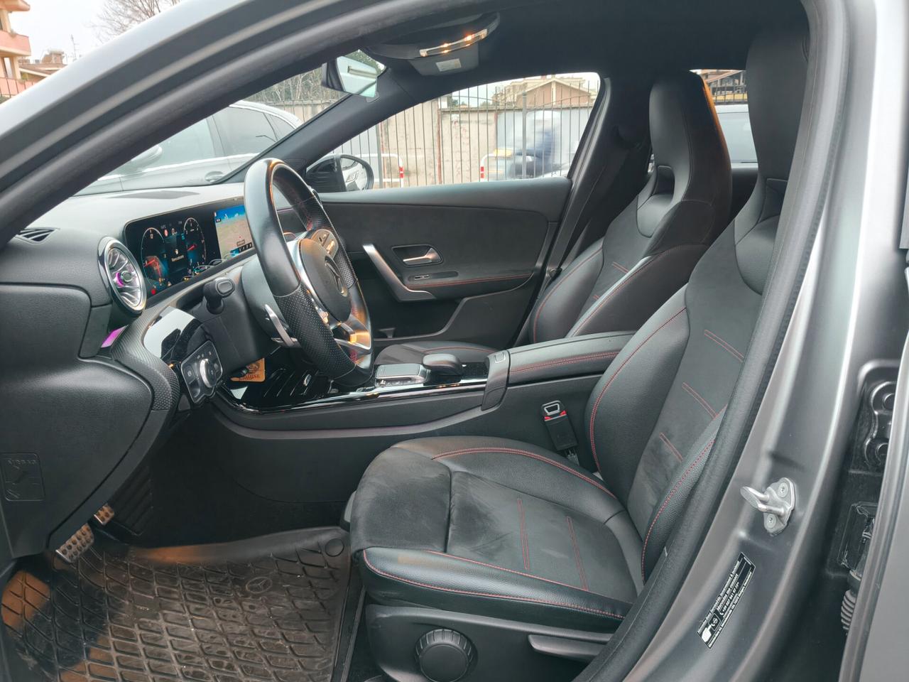 Mercedes-benz A 180 klasse Automatic Premium AMG