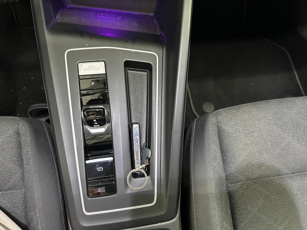 Volkswagen Golf 1.0 eTSI EVO DSG Life