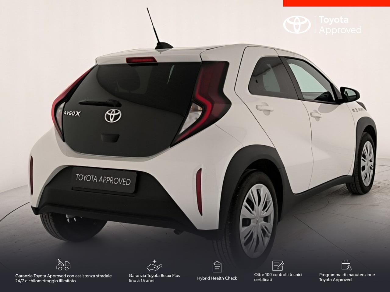 Toyota Aygo x 1.0 active 72cv