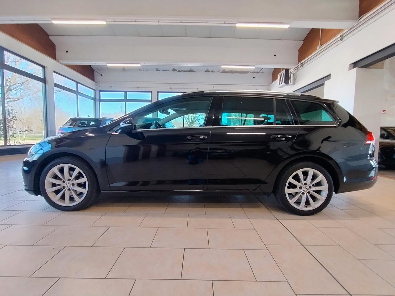 VOLKSWAGEN Golf 1.6 TDI 115cv HIGHLINE *VIRTUAL*ACC*CARPLAY