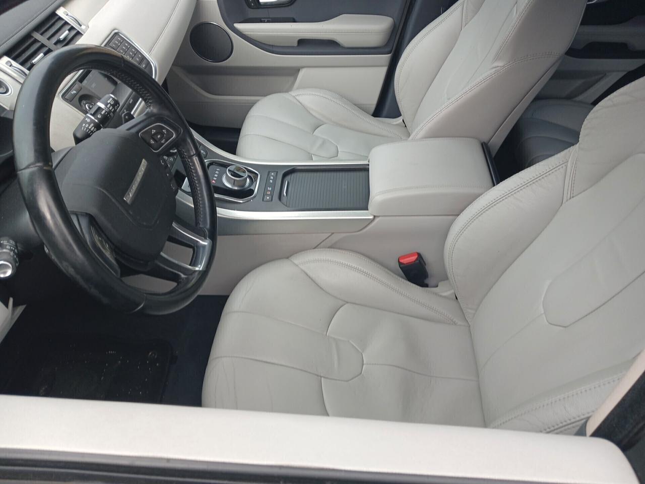 Land Rover Range Evoque 2.2 TD4 5p. Dynamic