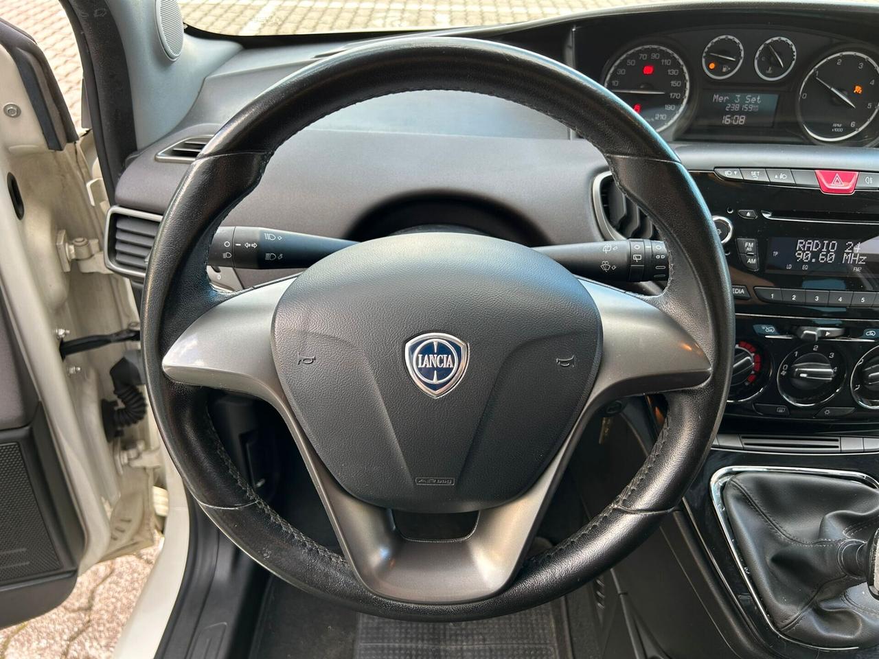 Lancia Ypsilon 1.3 mjt Silver s NEOPATENTATI