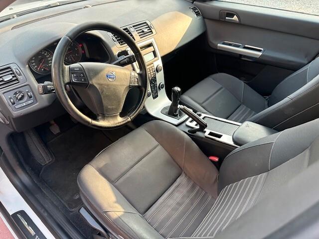 Volvo V50 D4 Momentum