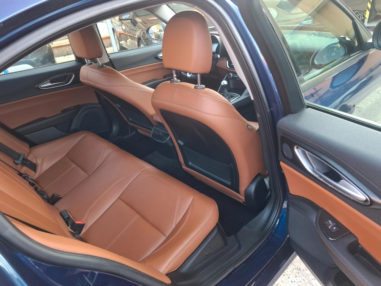 Alfa Romeo Giulia - 2.2 Super NAP