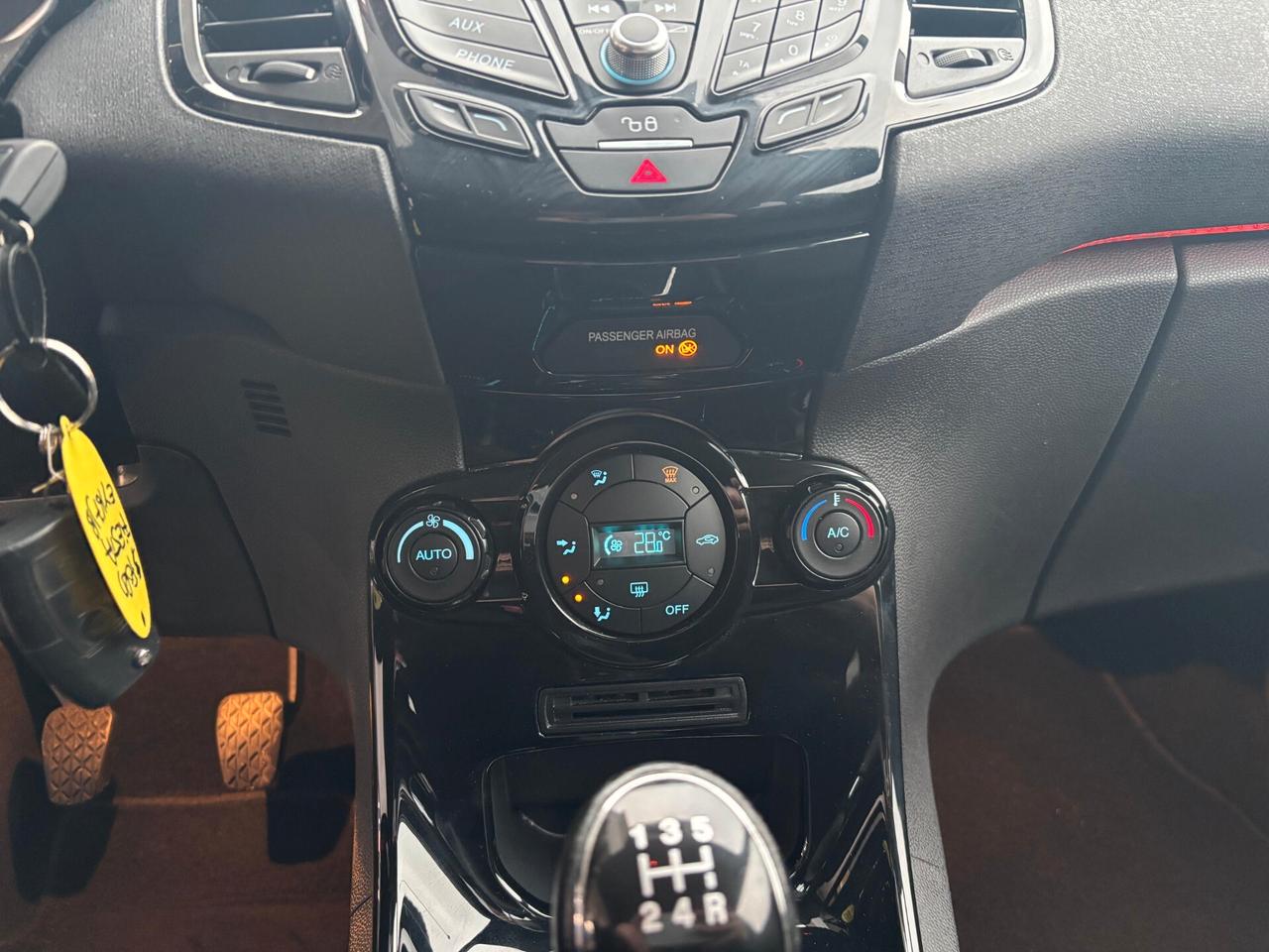 Ford Fiesta 1.4 GPL Neopatentati