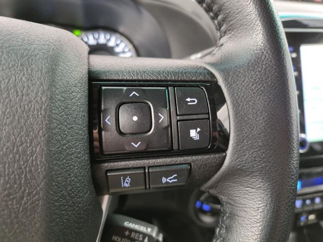 TOYOTA Hilux 2.8 D A/T 4WD 4 porte Double Cab