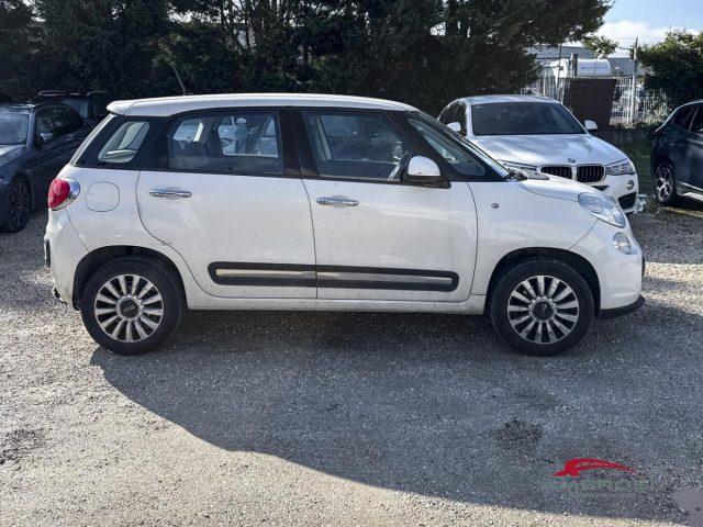FIAT 500L Living 0.9 TwinAir Turbo Natural Power Lounge - P