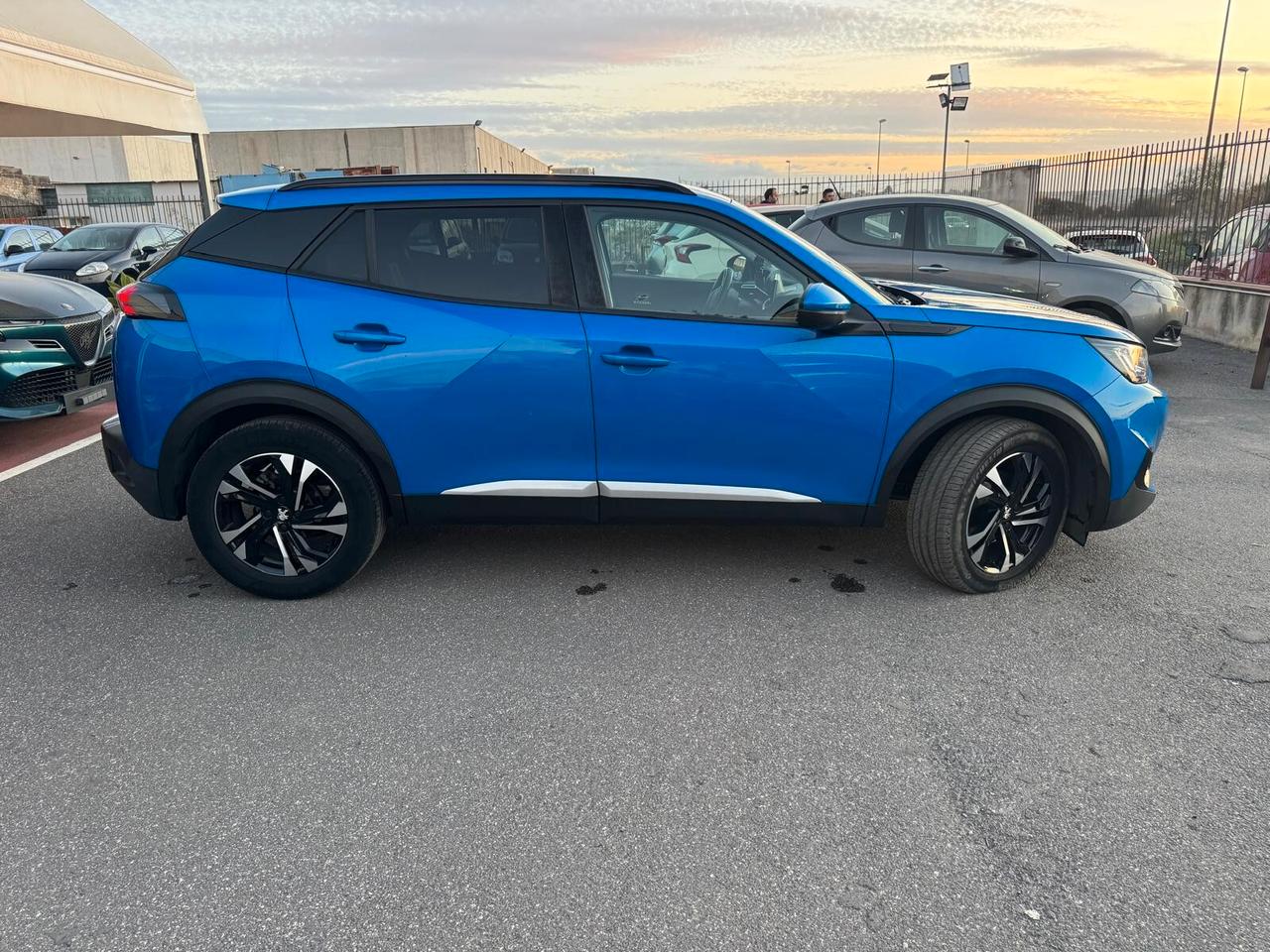 Peugeot 2008 PureTech 130 S&S Allure Pack