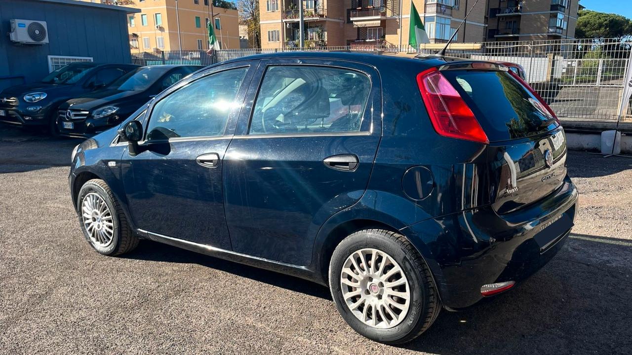 Fiat Punto 1.3 MJT 5 p. Neopatentati