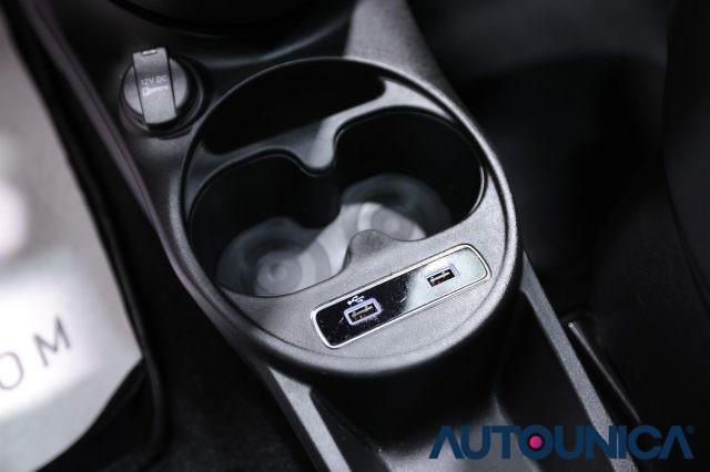 FIAT 500 1.0 HYBRID DOLCEVITA TETTO PANORAMICO NEOPATENTATI