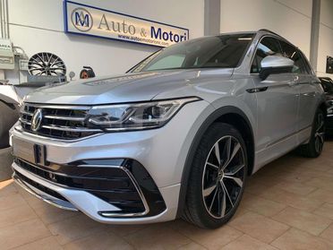 Volkswagen Tiguan Tiguan 1.5 tsi R-Line 150cv dsg IVA ESPOSTA