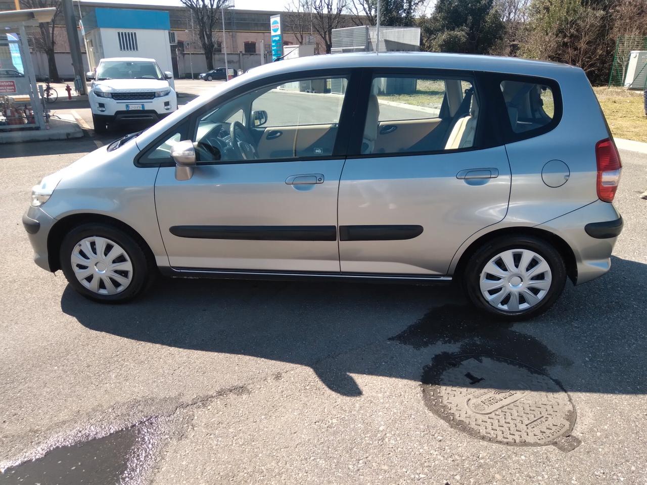 Honda Jazz 1.4 i-DSi 5p. LS Appeal x neopatentati