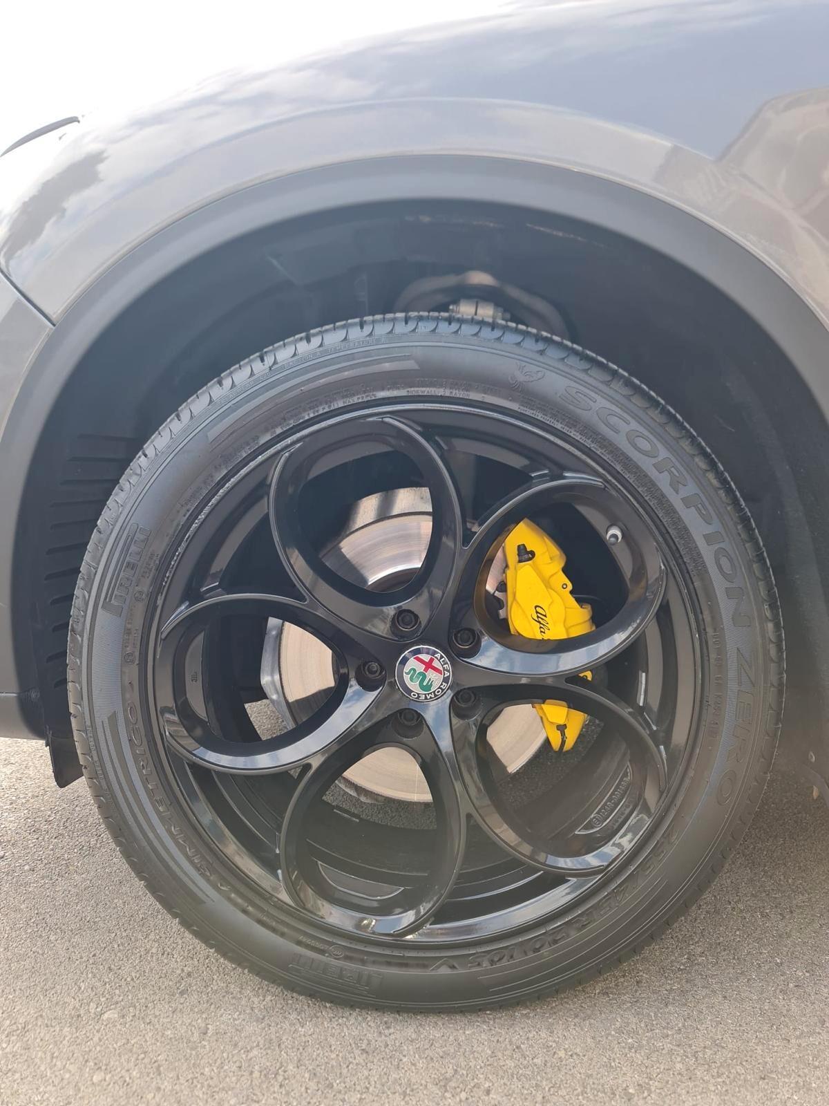 Alfa Romeo Stelvio 2.2 Turbodiesel 190 CV AT8 Q4 Executive