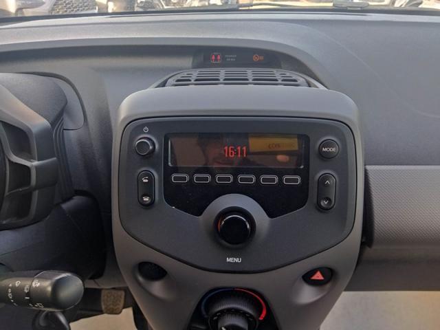 PEUGEOT 108 1.0cc 5P 72cv BLUETOOTH USB MP3