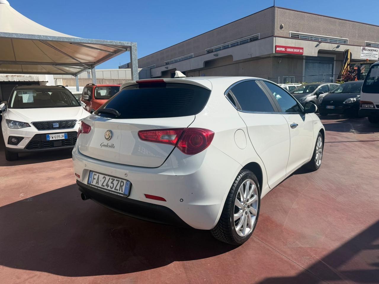 Alfa Romeo Giulietta 1.6 JTDm-2 120 CV Exclusive