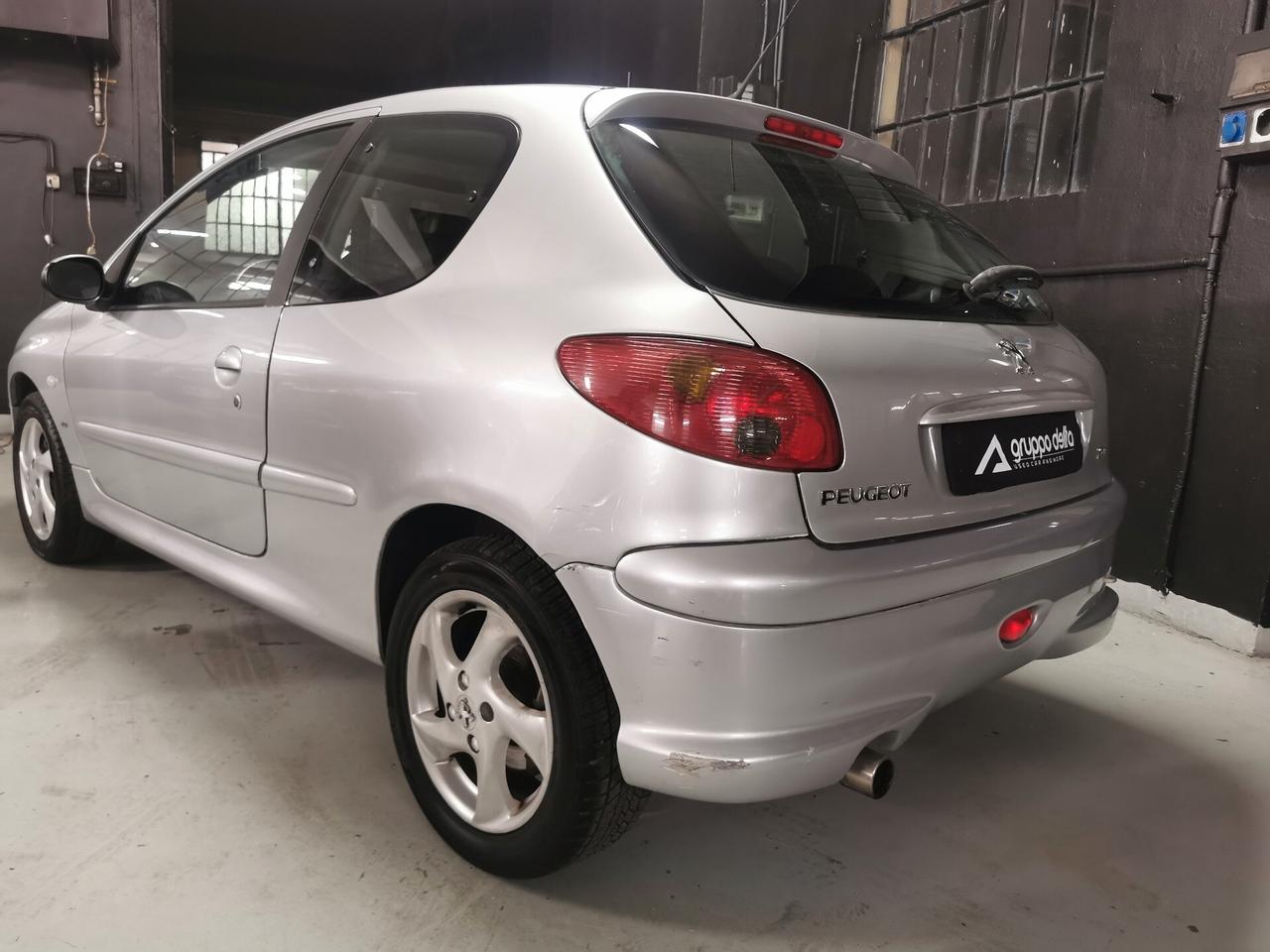 Peugeot 206 1.4 3p 75200KM GARANZIA 12 MESI