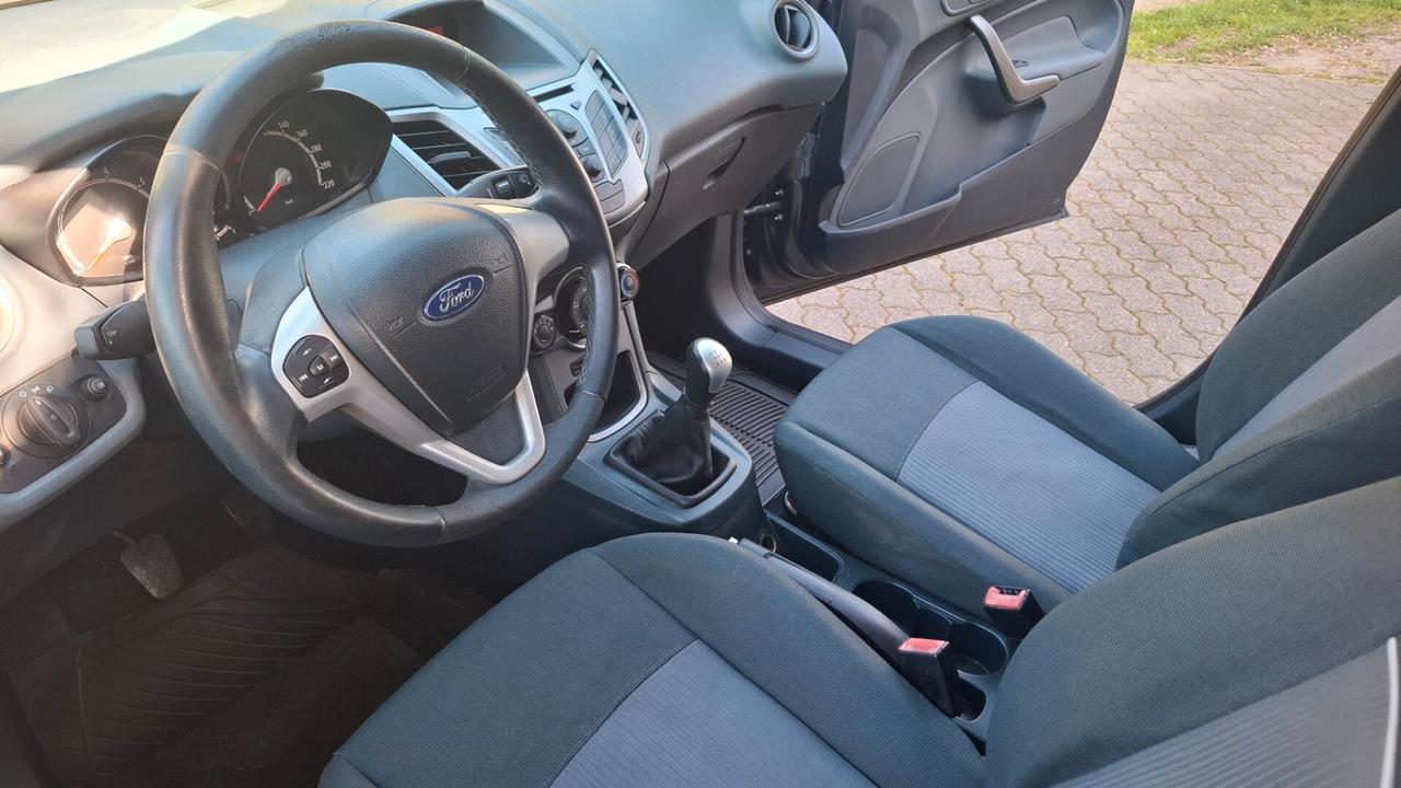 Ford Fiesta Fiesta+ 1.2 82CV 5 porte ok neopatentati