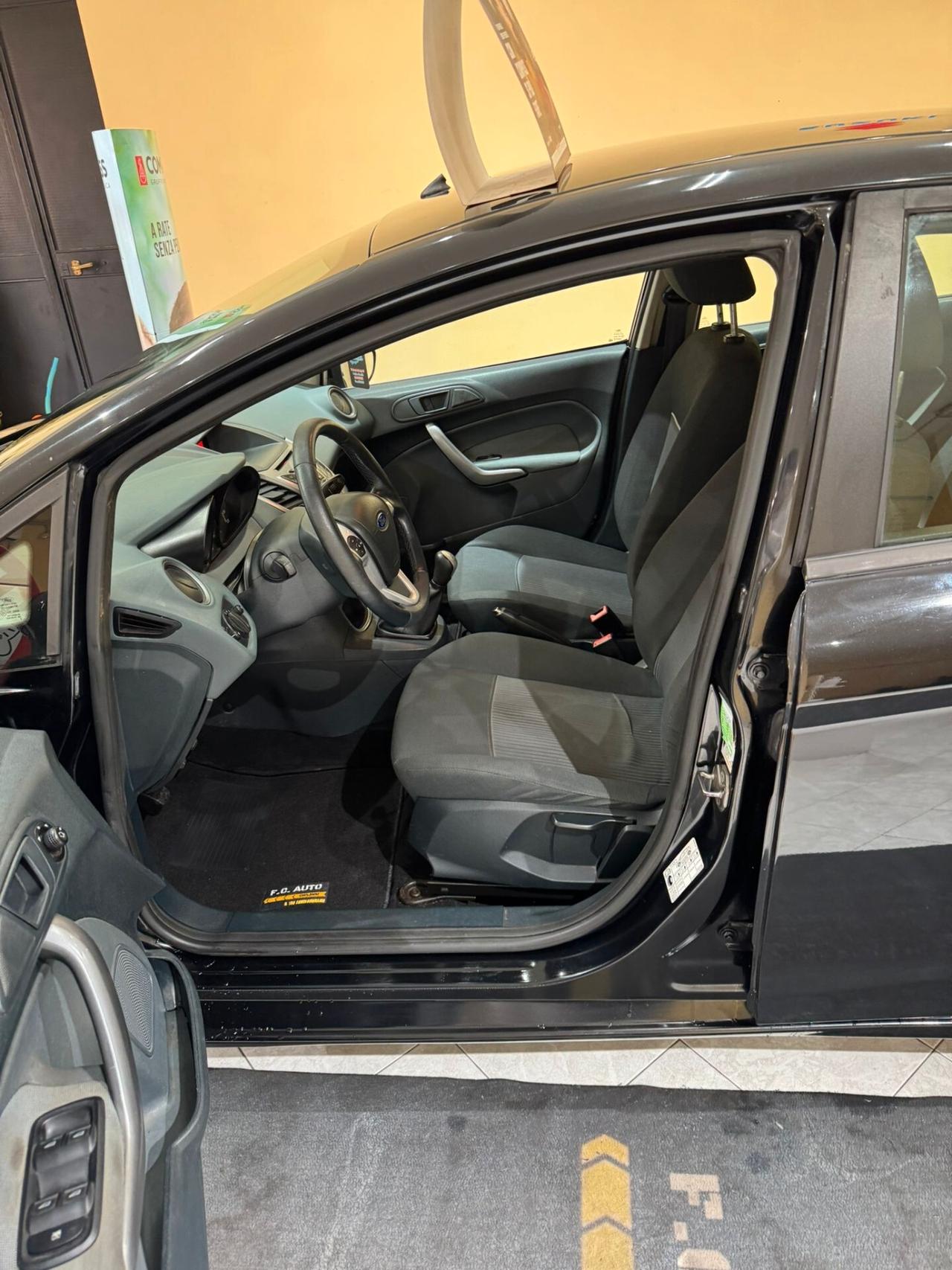 Ford Fiesta 1.2 82 CV 5 porte Titanium