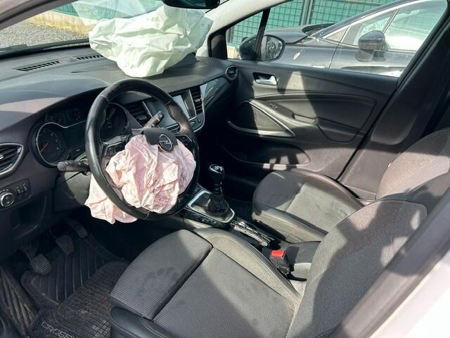 Opel Crossland 2022 sinistrata incidentata 1.2 Turbo 12V 110 CV Start&Stop Elegance