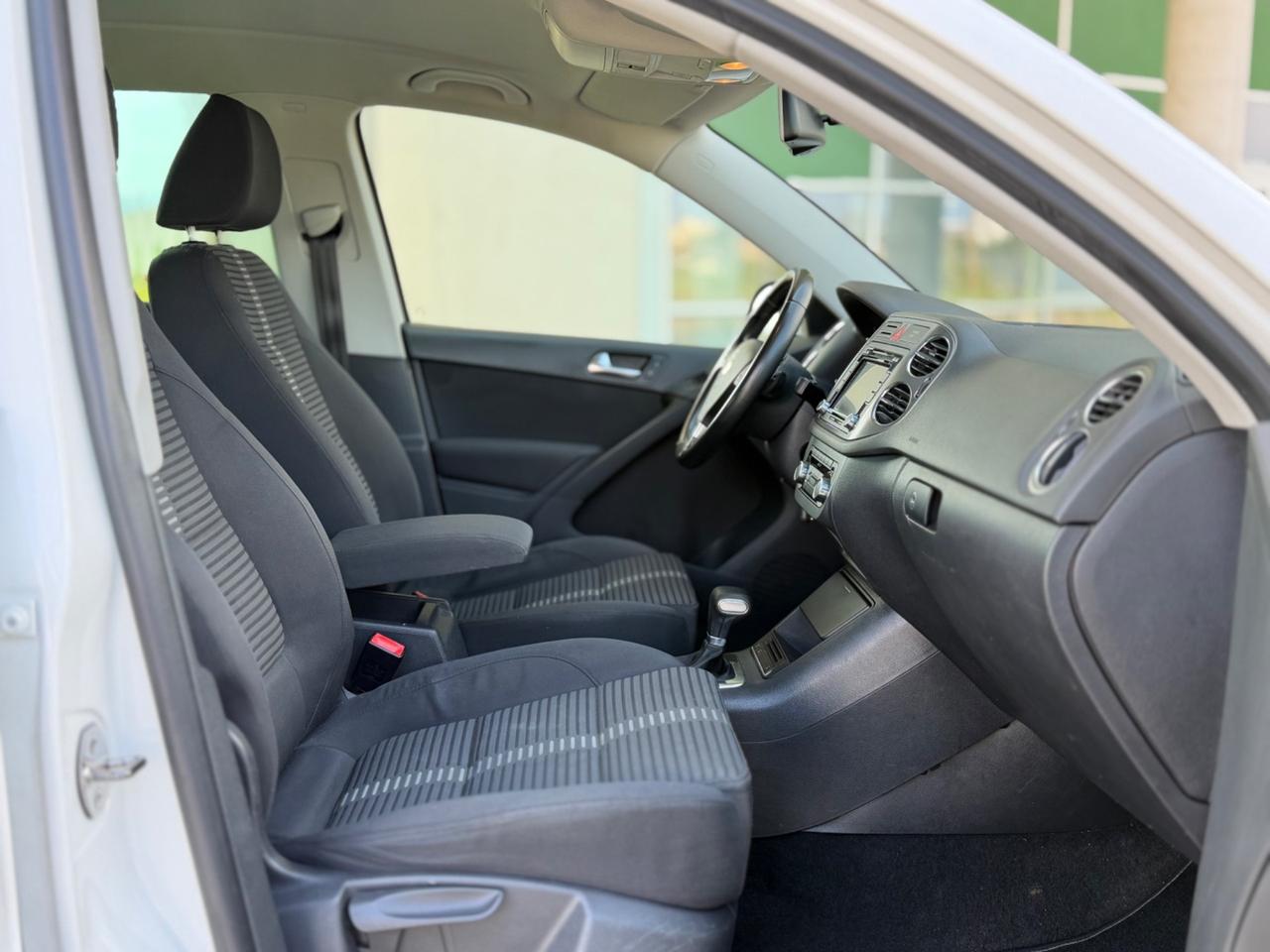 Volkswagen Tiguan 2.0 TDI DPF 4MOTION DSG Sport & Style