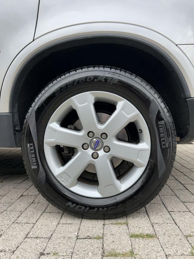 VOLVO XC90 D5 AWD Geartronic Summum