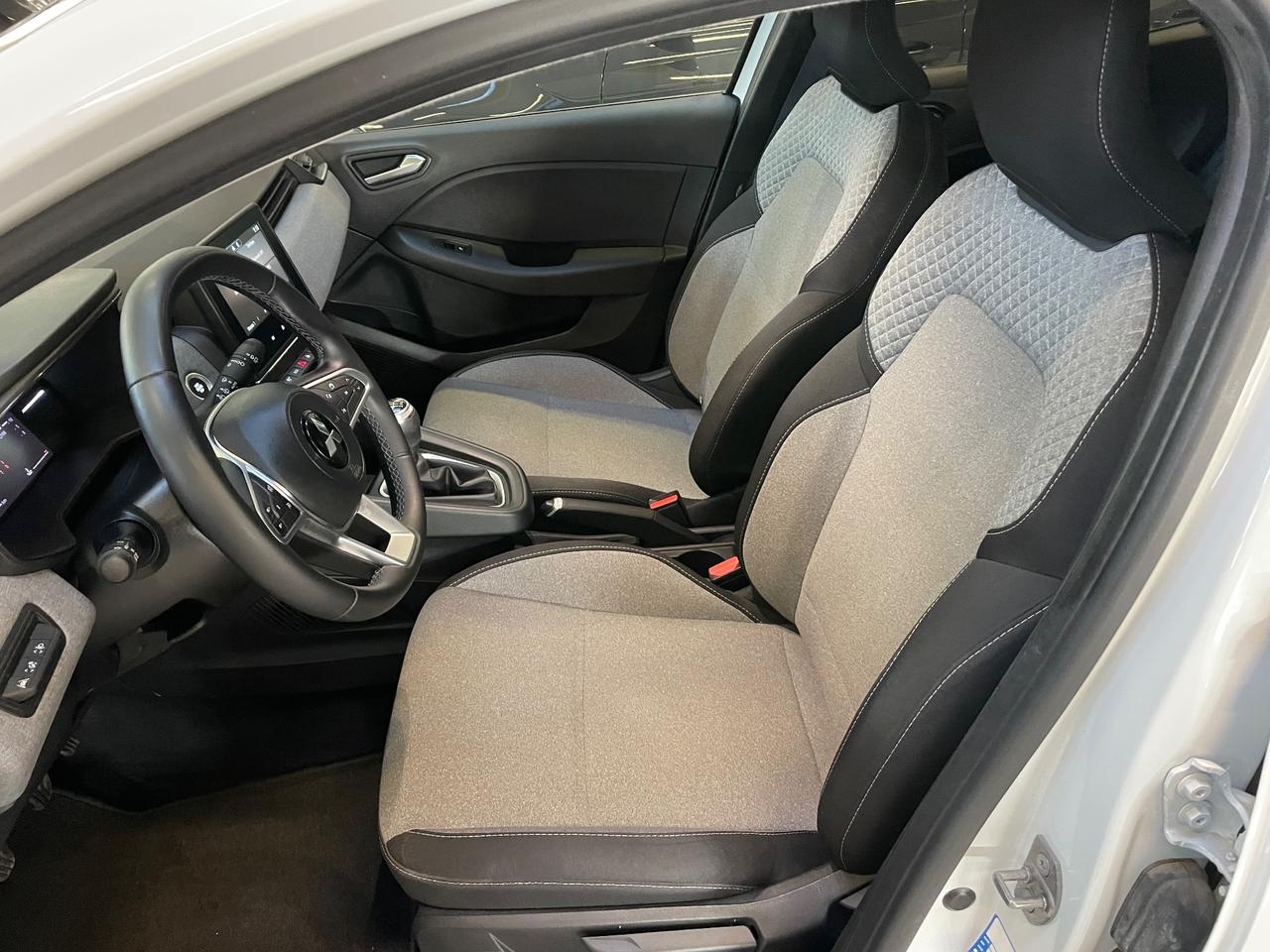 Mitsubishi Colt 1.0L turbo 90 CV Invite