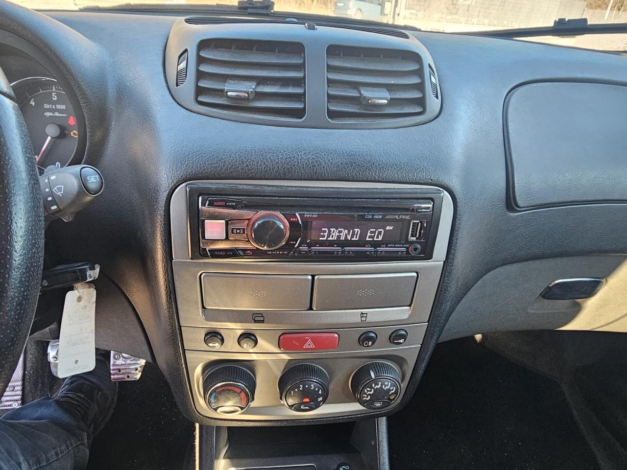 Alfa Romeo 147 1.6 16V TS (105) 5 porte Black Line + GPL