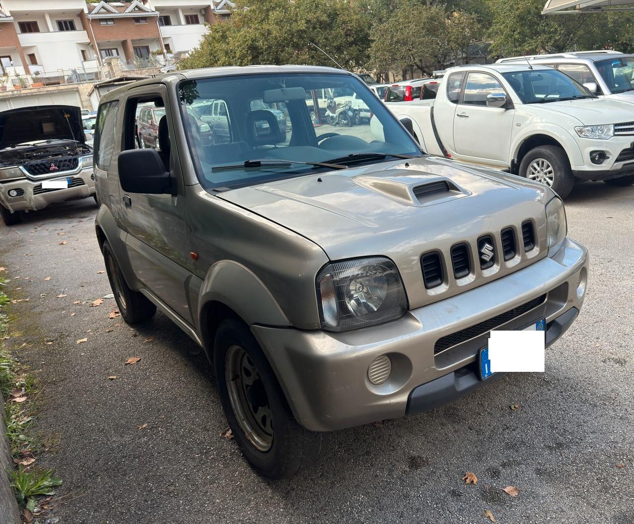 Suzuki Jimny 1.5 DDiS cat 4WD diesel Gancio di traino