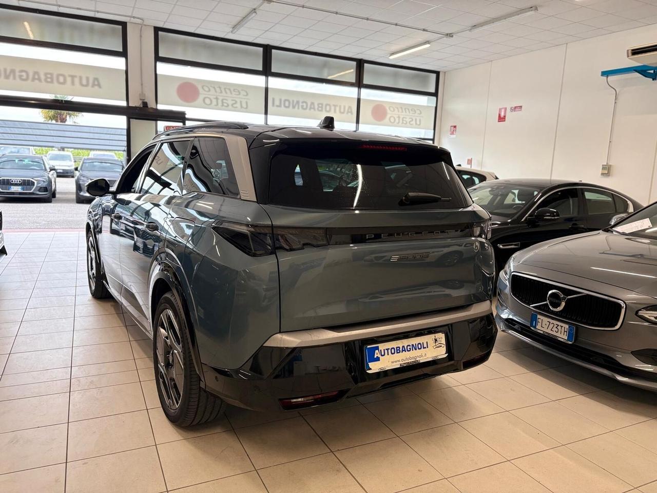 Peugeot 5008 GT EXCLUSIVE motore elettrico (73 kWh) SPOTICAR