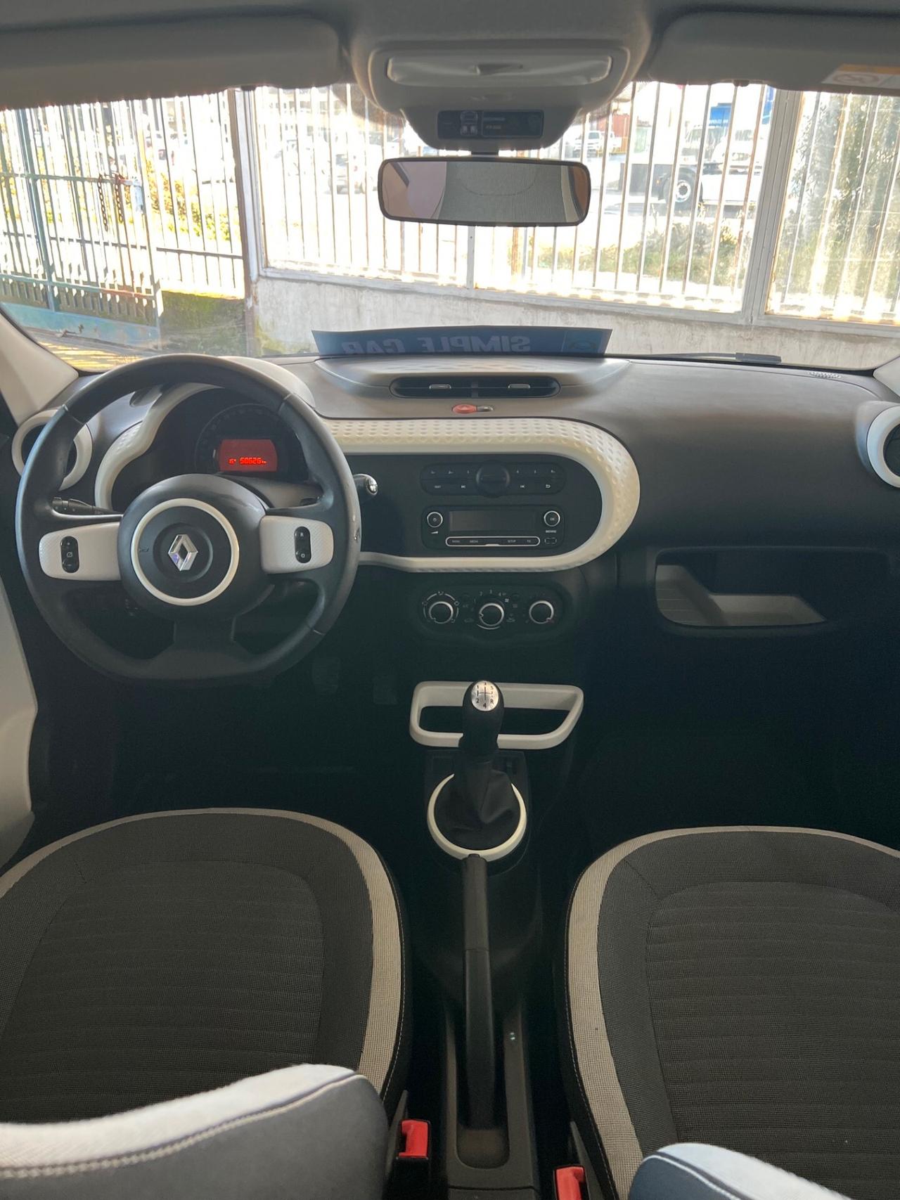 Renault Twingo SCe Lovely