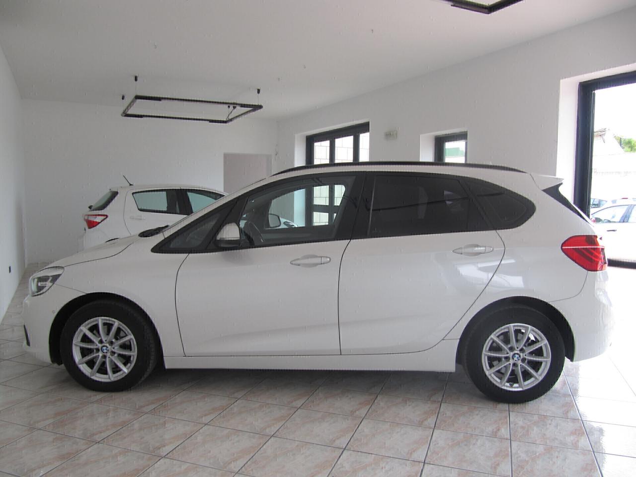Bmw 2er Active Tourer 218d Active Tourer