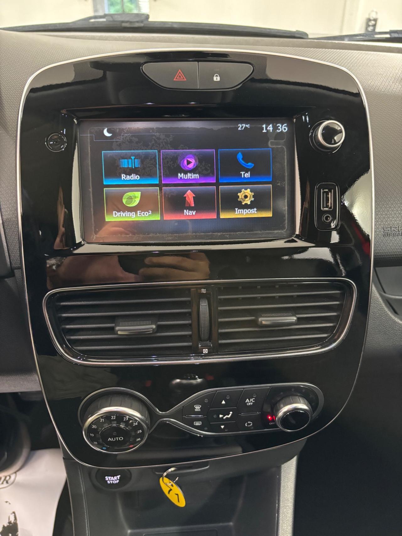 Renault Clio TCe 120CV Start&Stop 5 porte Energy Intens