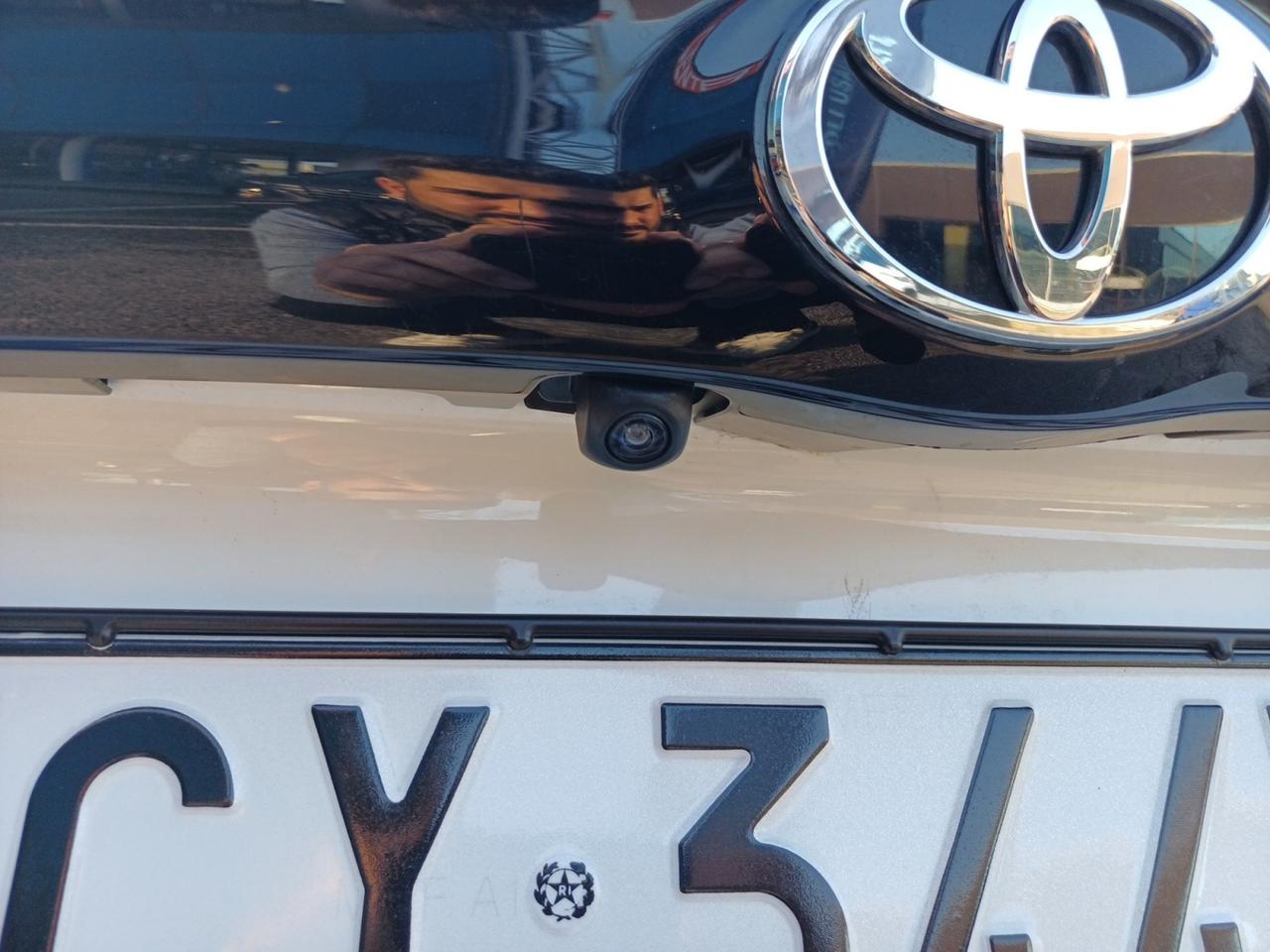 TOYOTA Yaris 4ª serie - Yaris 1.5 Hybrid 5 porte Active