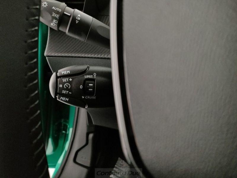 Peugeot 208 208 1.2 hybrid Lumiere 110cv e-dcs 6