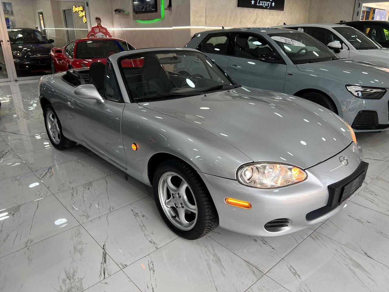 Mazda MX-5 1.6 Roadster - VERO CONSERVATO