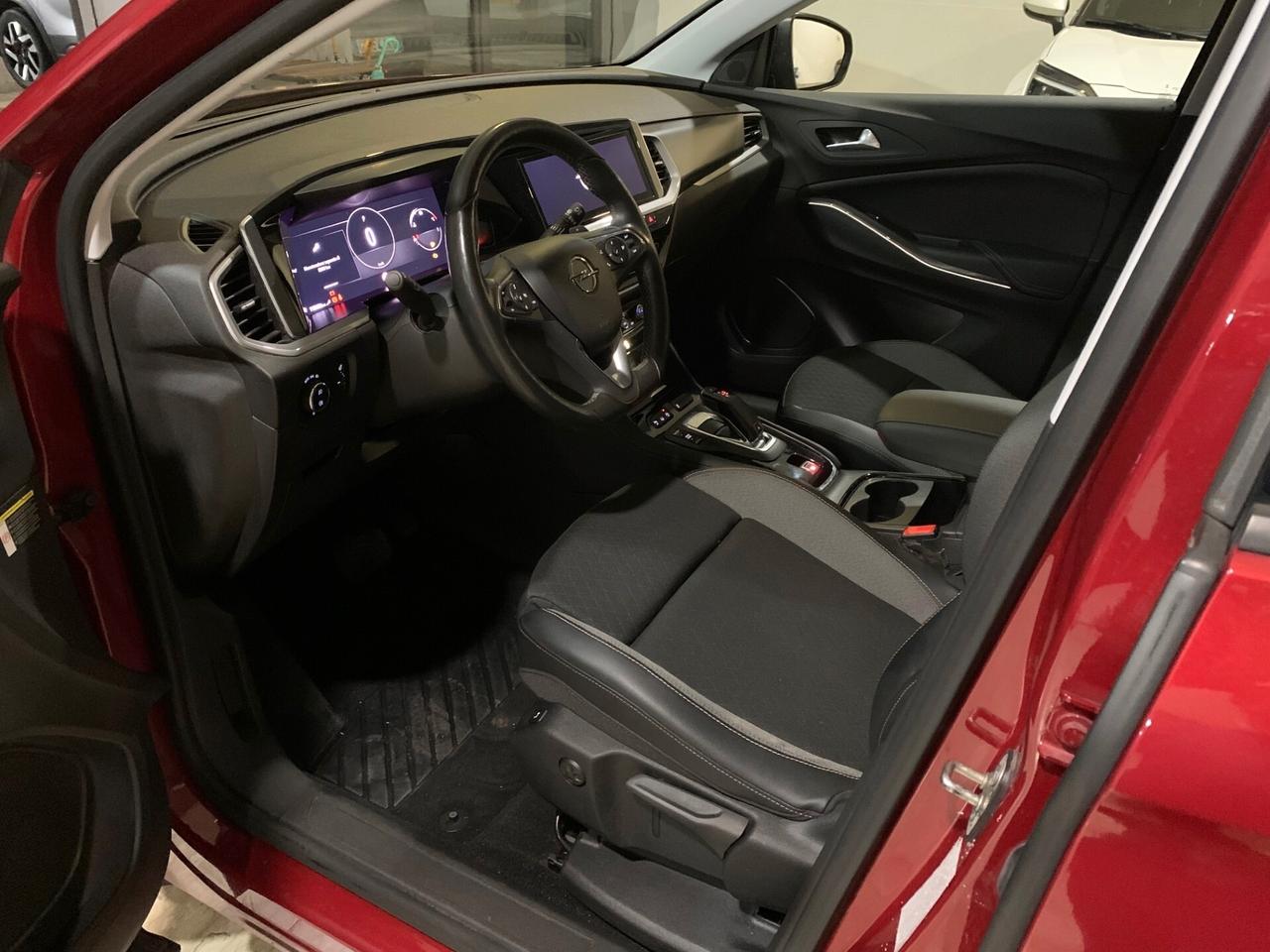 Opel Grandland 1.5 diesel Ecotec aut. Business Elegance