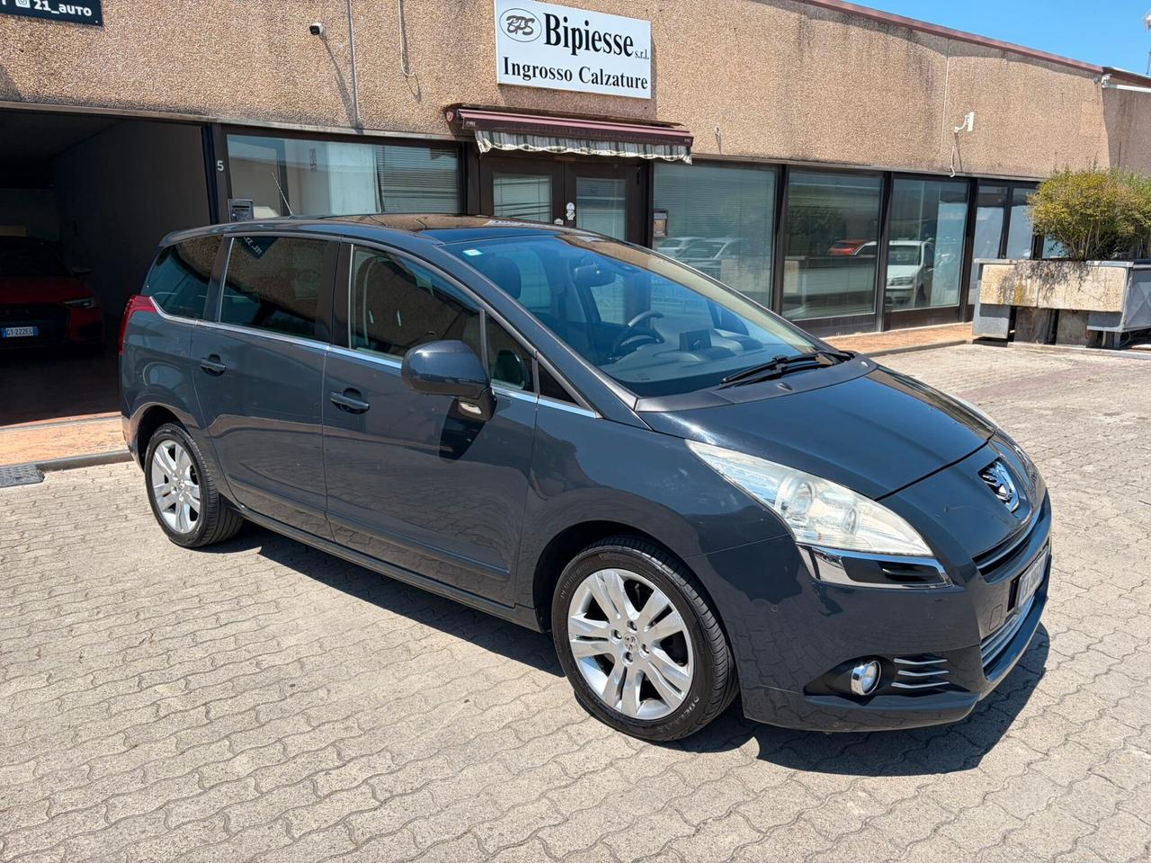Peugeot 5008 2.0 HDi 150CV Tecno