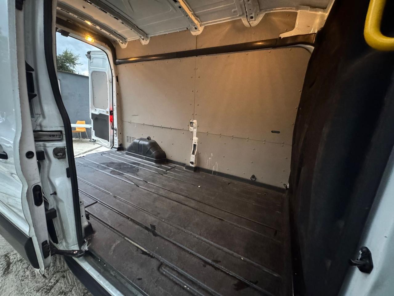 Ford Transit 2.0 DIESEL ANNO 2021