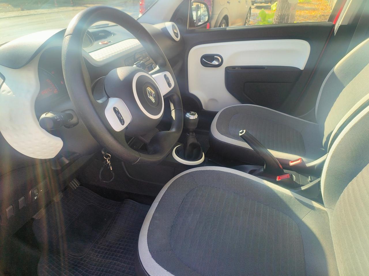 Renault Twingo SCe 65 CV Intens