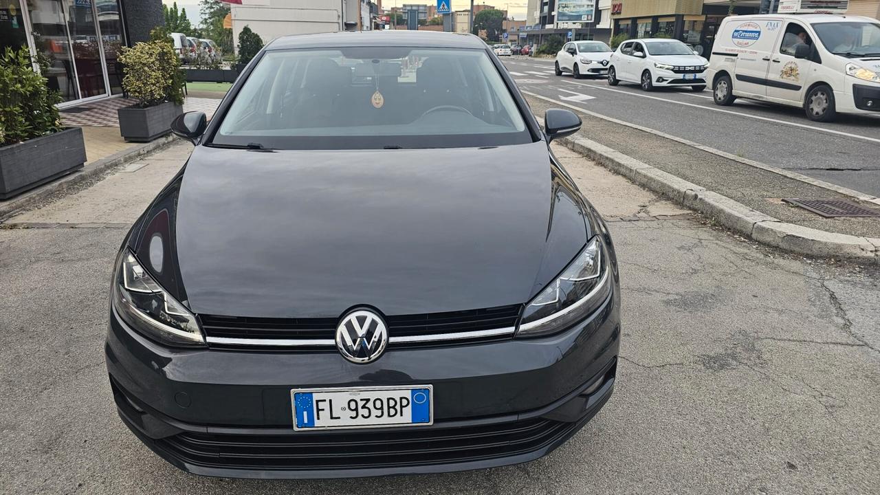 Volkswagen Golf 7 1.6 DIESEL 90 CV NEOPATENTATI