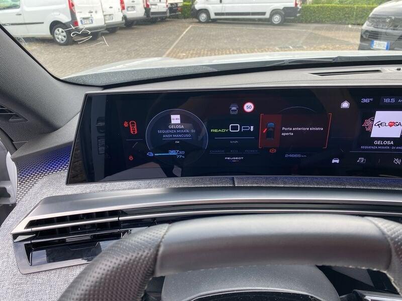 Peugeot e-3008 E-3008 (73kWh) 210 CV GT