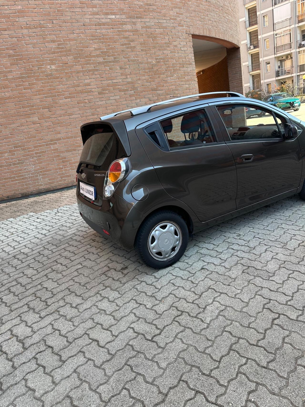 Chevrolet Spark 1.0 GPL Eco Logic Pink Lady Special Edition