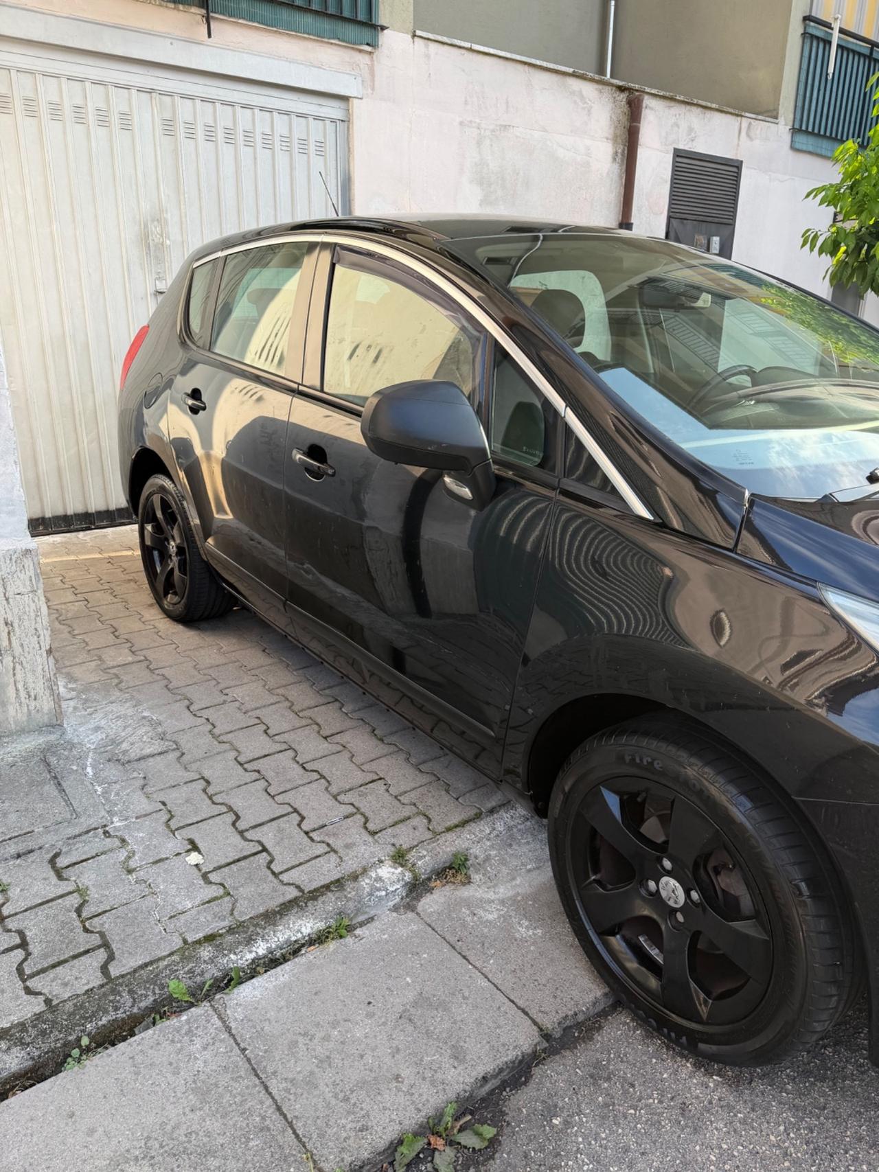 Peugeot 3008 1.6 HDi 112CV Business