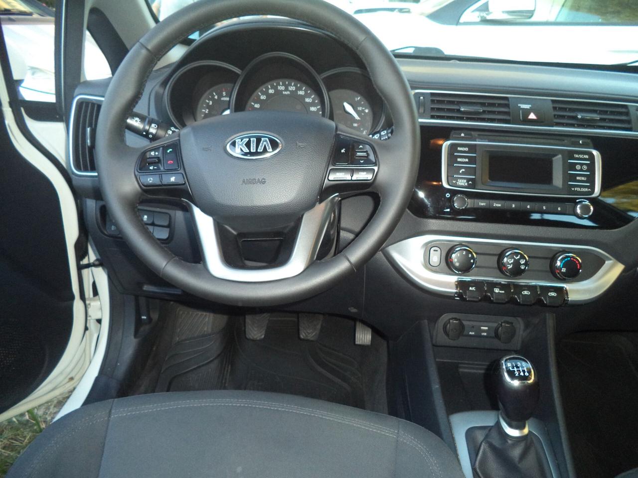 Kia Rio 1.1 CRDi 5p. Cool